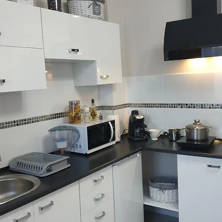 Apartamenty Goscinne Na Szlaku Zloty Stok Exterior photo
