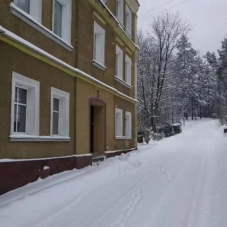 Apartamenty Goscinne Na Szlaku Zloty Stok Exterior photo
